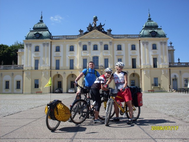 Białystok, przy pałacu Branickich