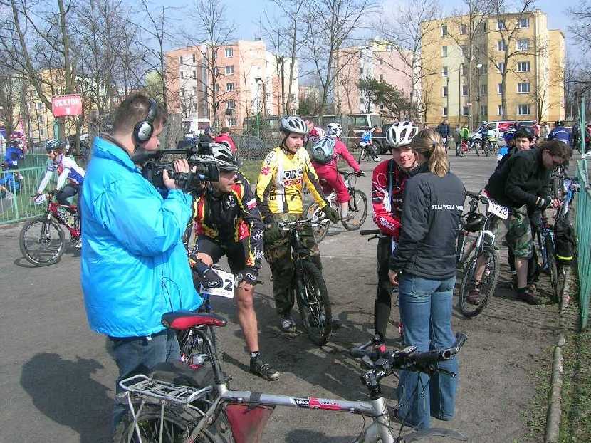 tak rodzą sie gwiazdy :) tylko co to za barwy?